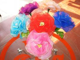 Beautiful Yarn-Dyed Silk Flower